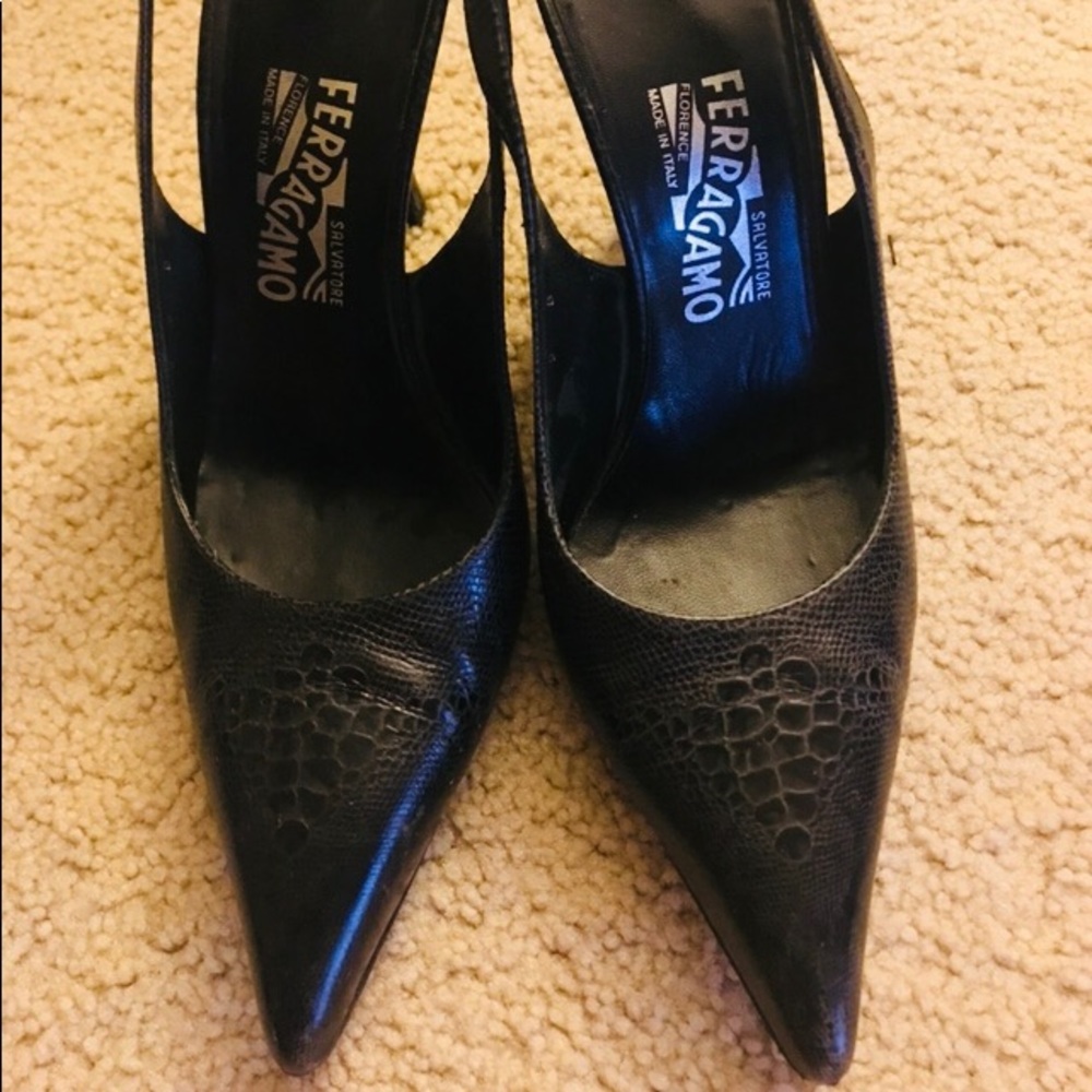 Ferragamo Black High Heels. Size 9B.